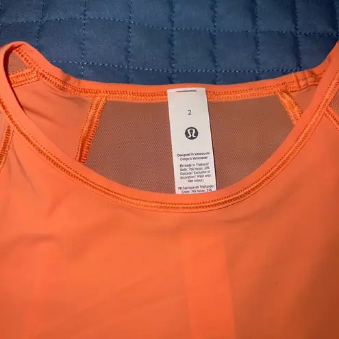 Lululemon NWT  Sculpt Short Sleeve Orange size 2