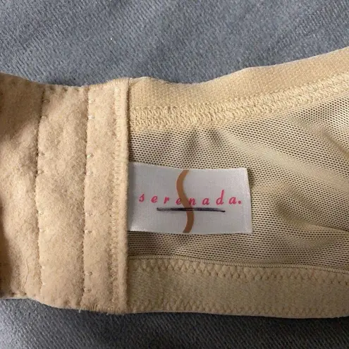 Serenada Bra Size 50D Molded Lined Full Coverage Beige Comfort Straps Underwire