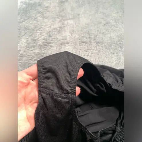 Athleta  hustle 3” short XS black