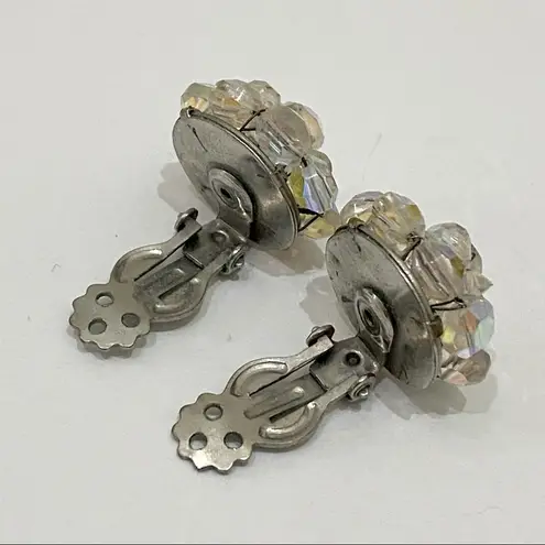 Unsigned Vintage Aurora Borealis Crystal Necklace