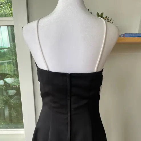 Vintage 90’s Formal Dress Black and White Stripe Floor Length Gown Size 5/6 NWT