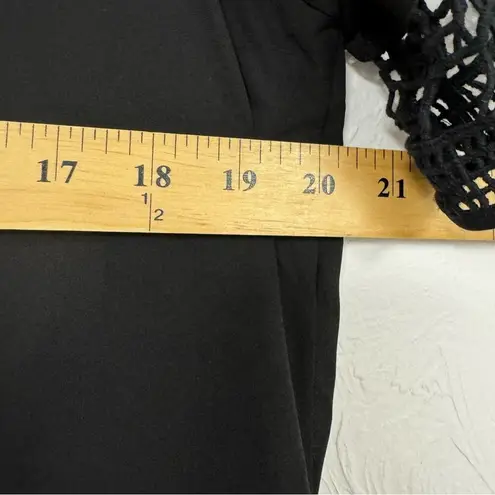 Lysse  Black Crochet Short Sleeve Blouse Womens M Swimsuit Coverup Beachy Top