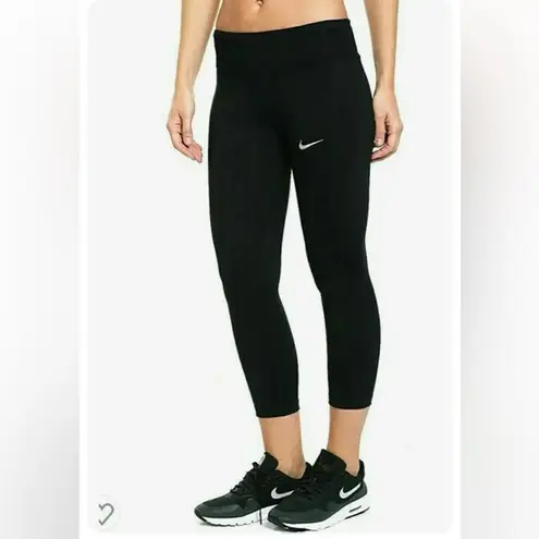 Nike  • RUNNING POWER COMPRESSION DRI-FIT CROP TIGHTS #749457