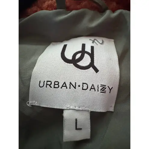 Urban Daizy Sherpa Fleece Vest Aztec Print Orange Green Pockets Full Zip Warm Size L