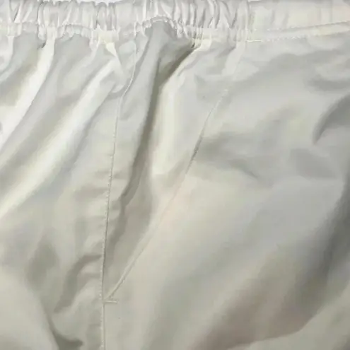 Nike  Vintage Crisp White Court Shorts Size: L