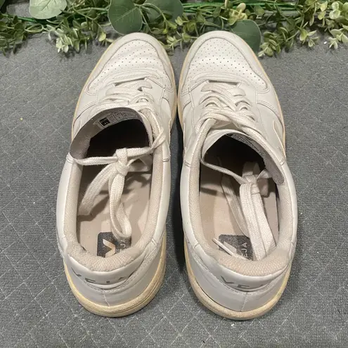 VEJA V-10 Sneakers Size 10 Women's