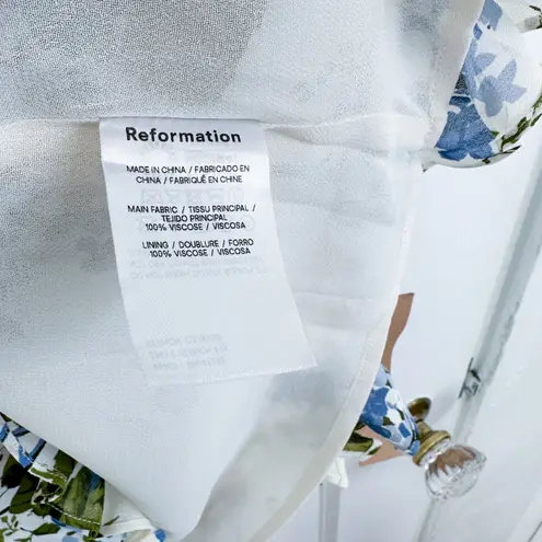 Reformation ‎ | Mya Mini Sundress V Neck Floral Dress in Riviera Size 6