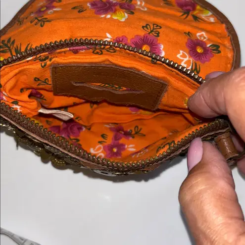 GOLD SEQUIN BEADED WRISTLET WITH BROWN LEATHER NO BRAND TAG MADE IN INDIA