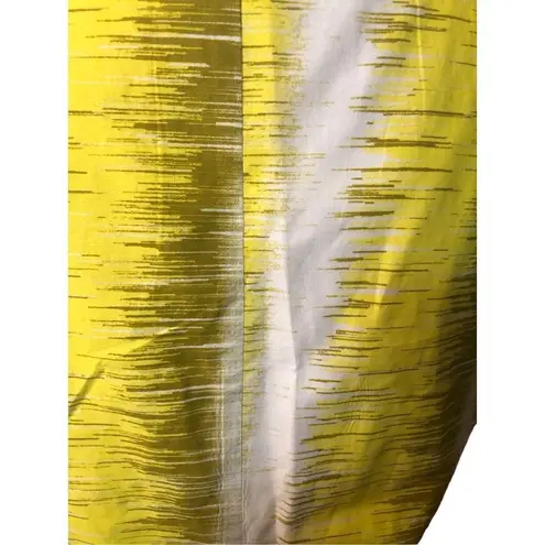 Larry Levine vee neck yellow white and beige print sheath dress Size 18