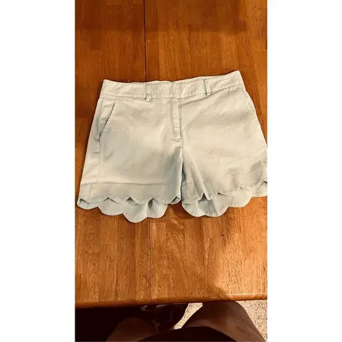 J. McLaughlin  Blue Scalloped Shorts Womens Size  4