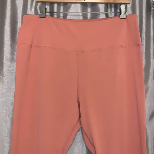 Dip clothing Dip Woman's 2X Ribbed Capri Leggings Orange Gym Workout Yoga