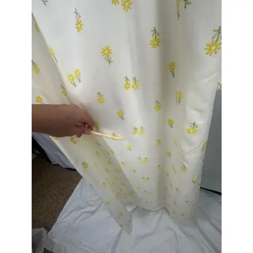 Daisy Vintage Handmade White Floral Yellow Maxi Dress Short Sleeve Med Lace Trim