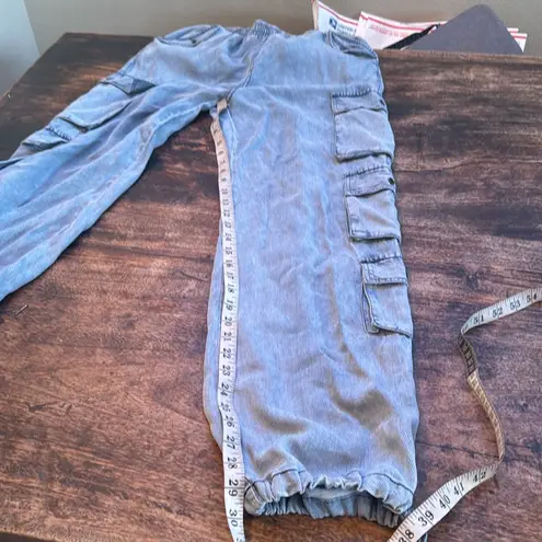 Envy Slouchy denim cargo Light Blue Pants size oversized small lightweightight NWT