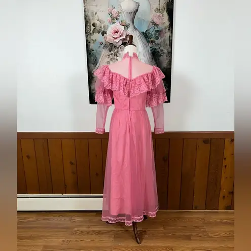 Darling Vintage 1970s JCPENNEY Lace Cape Prom Dress! Pink Size undefined