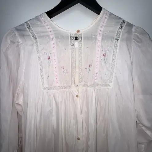 VINTAGE Barbizon Robe Womens Size Medium Pale Pastel Pink House Coat Button Up