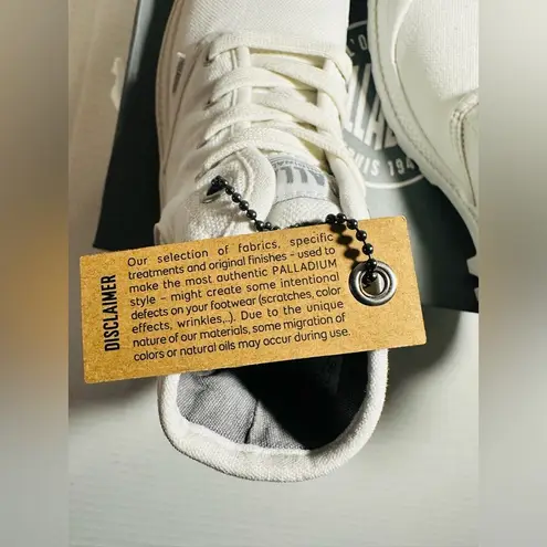 Palladium Boot Pampa Hi Women’s Size 6 Original Star White Chukka Medium New