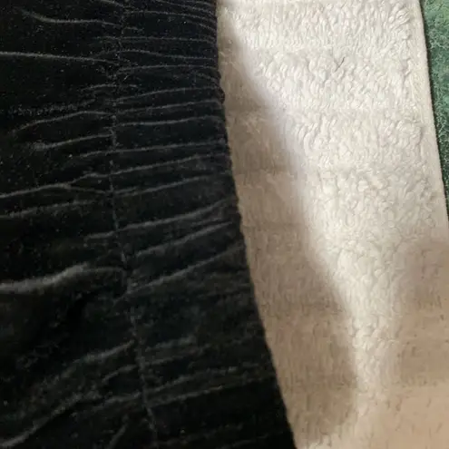 Blair Elastic Waist Women's Black Velour Skirt Size Large Soft Roomy