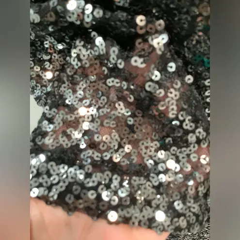 Nice modern dressy midi dress 🔥🔥 Black Size L