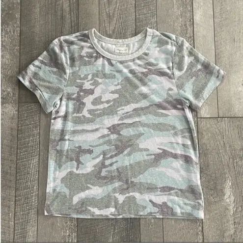 Thread and Supply  Size Medium Camouflage Short-Sleeve Shirt