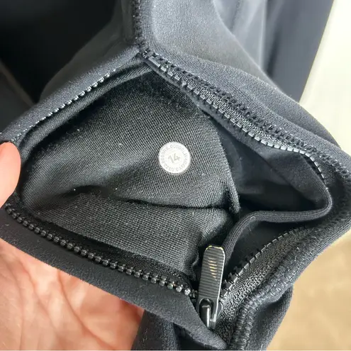 Lululemon  Hooded Define Jacket *Nulu Black 14 *missing front zipper* - Image 9