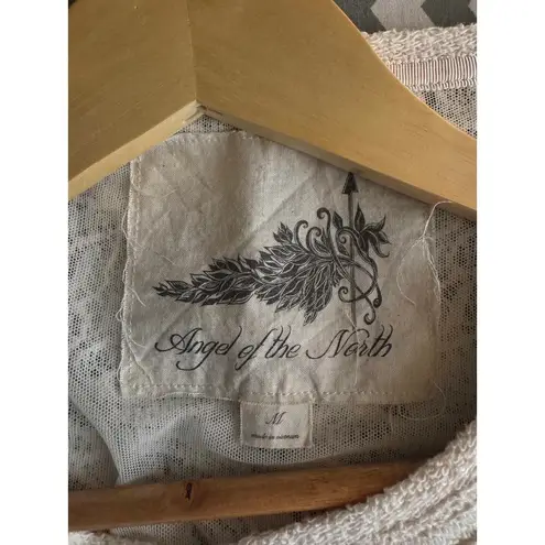 Angel of the North Beige Textured Sweater Size M Size M