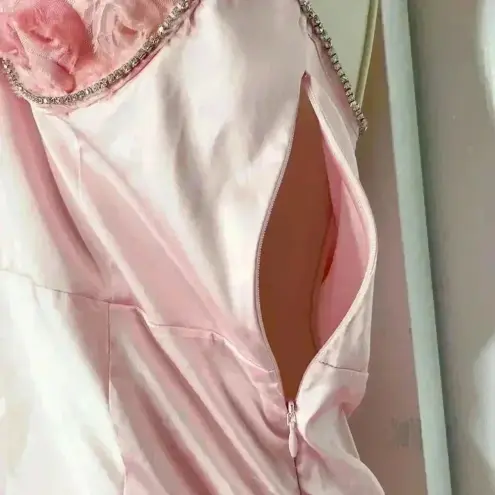 For Love & Lemons NWT  Skye Bodysuit Size Medium Pink Roses