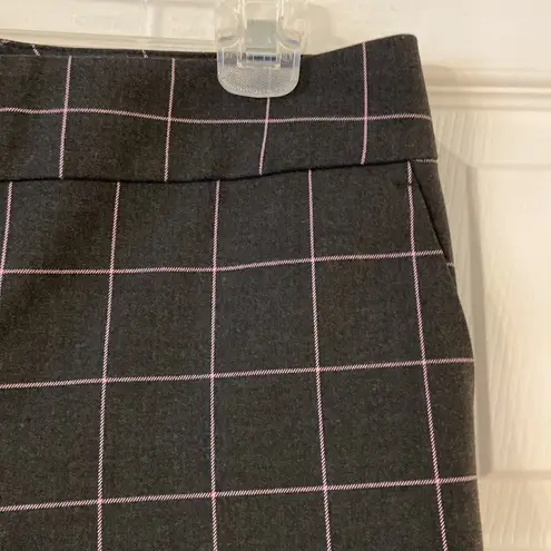 Loft  Ankle Pants size 4 brand new with tag color brown and pink see all photos