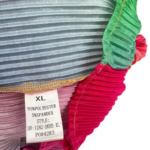 Dressed in Lala So Far So Good Oversized Plissé Dress in Prismatic Rainbow XL