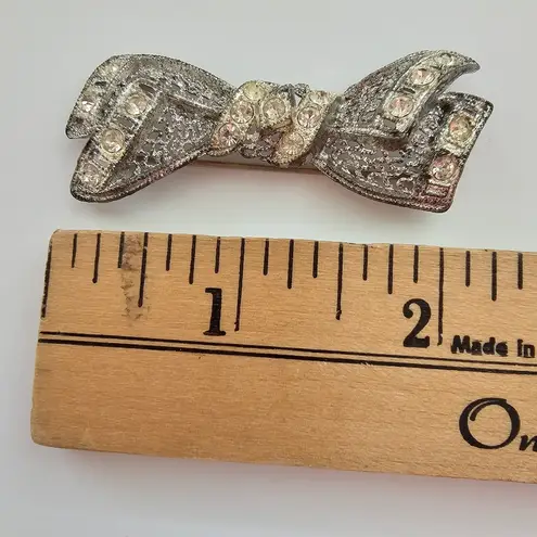 Victorian White Metal Rhinestone Bow Brooch Edwardian 1900's Silver