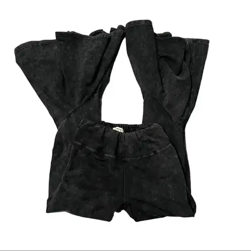 Earthbound Flower Child Black Flare Pants Size Small