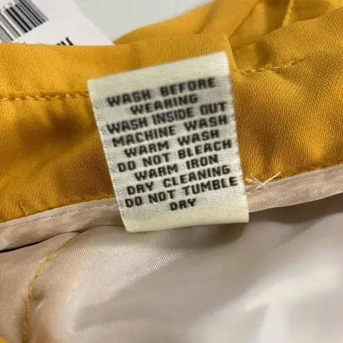 HARMONY HAVOC, Capri Pants, Mustard, Size 7,