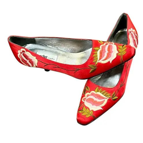 Sacha London Floral Embroidered Vintage Pumps Heels 7 Red