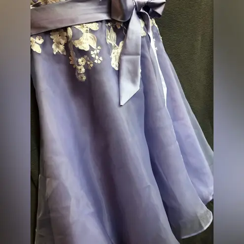 Jaden lilac dress with white upper shoulders tulle with flowers Size 16