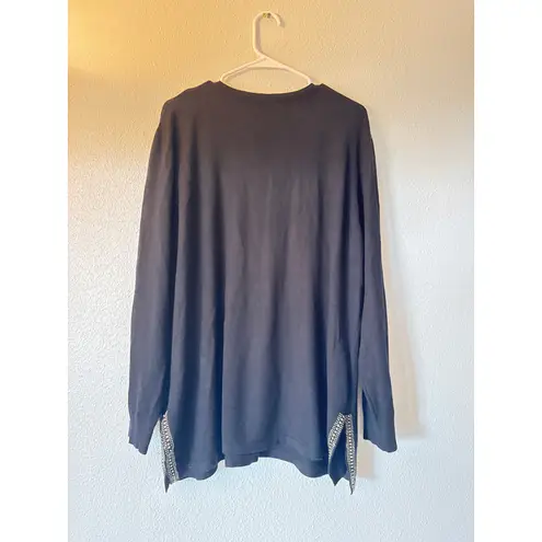 Adrienne Vittadini Black Studded V