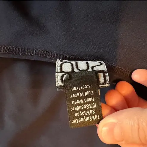 Clara Sun Woo Navy Blue Scoop Neck Cold Shoulder Tunic Top Sz 1X