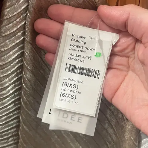 L’idee Boheme Gown NWT in Desert Shimmer Gold size 2 6 XS