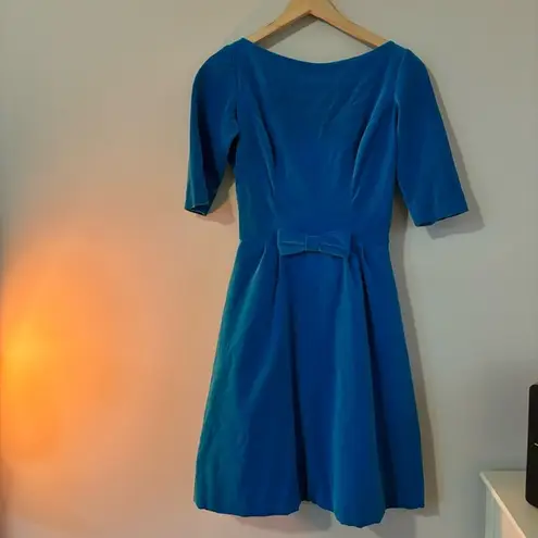 Circa 1960's Lorrie Deb blue velvet short sleeve dress Size 4