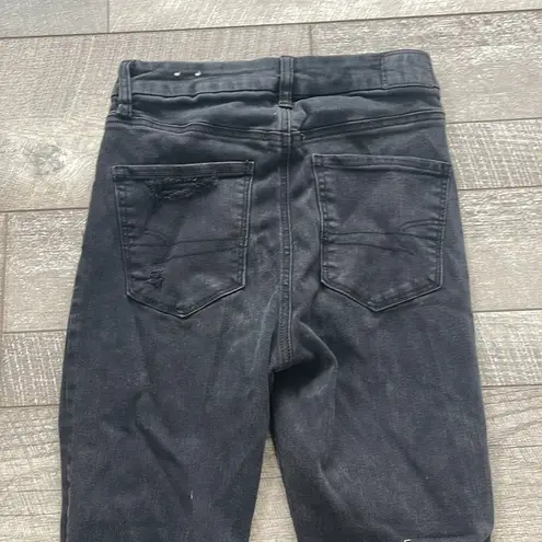 American Eagle Size 0 Black Distressed Super High-Rise Jeggings