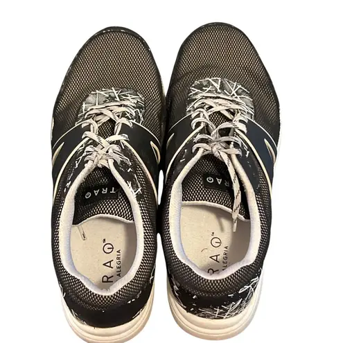Alegria TRAQ Qarma Qwik Smart Walking Shoes Black White QAR-5993 Size 40 US 9.5