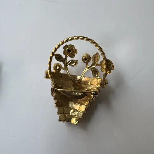 Lot Of 7 Various Gold Tone Embellished Vintage Brooches Costume Gems Working Pin