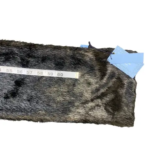 Simply Vera Women's Black Fuzzy Scarf