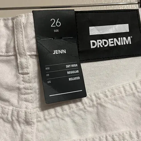 Dr. Denim HOST PICK 🥳 White Denim Jenn Shorts NWT Sz. 26