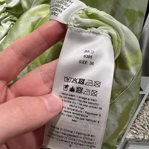 Ganni Ruched Organic Silk-Blend Top Green Zebra Print Size 36