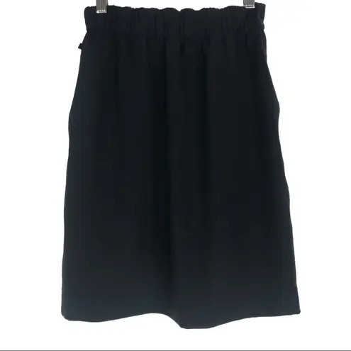 Lululemon Noir Skirt (2)