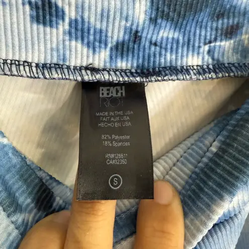 Beach Riot robbed Cara v waist Blue and White tie-dye leggings size small