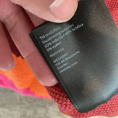 Weekday Maya Jacquard Knit Top Abstract Print Long Sleeve Sweater Size M