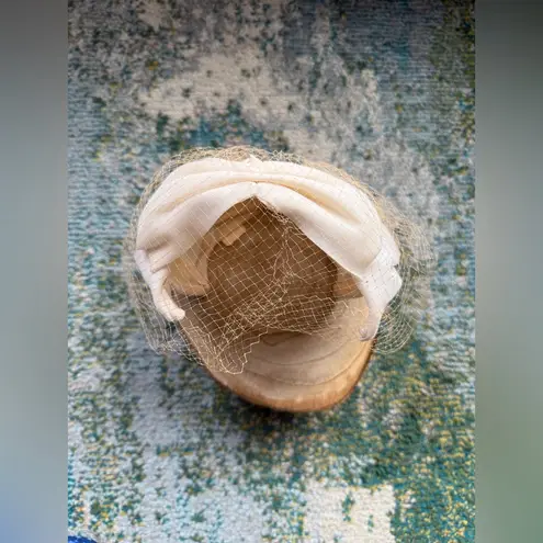 Vintage NOS cream bridal bow netted headpiece hat White
