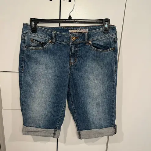 DKNY  jeans denim‎ shorts . Size 12