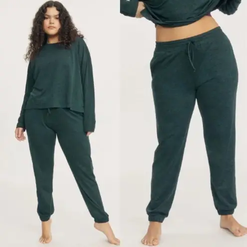 Girlfriend Collective  Womens Moss Reset Jogger Size L Moss Green