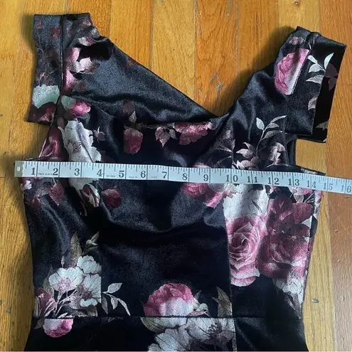 Black Halo Black Floral Velvet Knee Length Sheath Dress Size 0